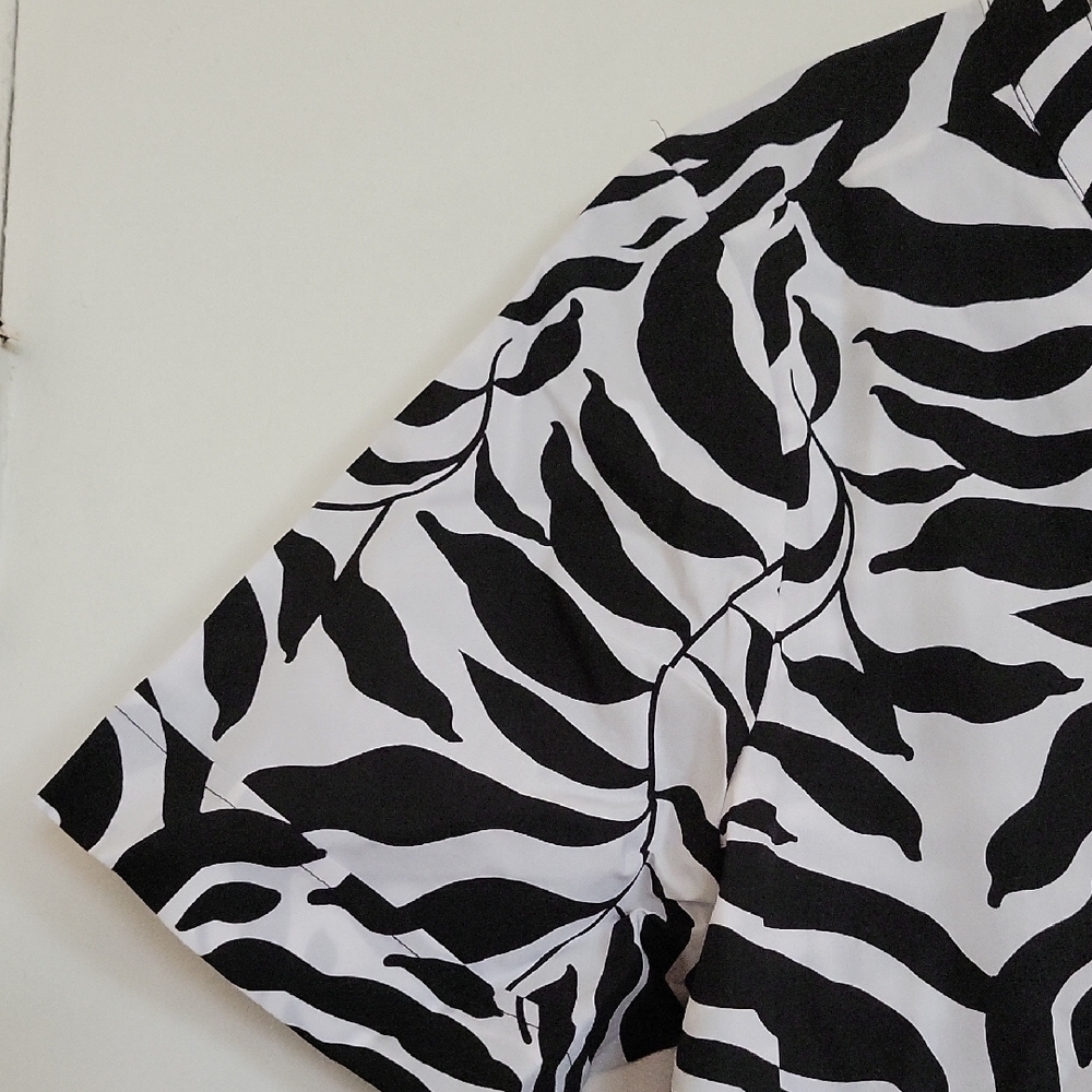 Chico's Black and White Patterned Dress - Picture 5 of 6